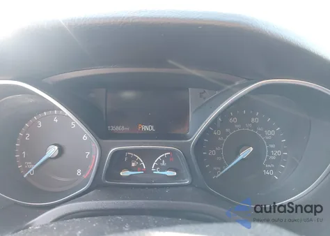 2016 Ford Focus Se z USA, uszkodzony, nr VIN 1FADP3F25GL239100